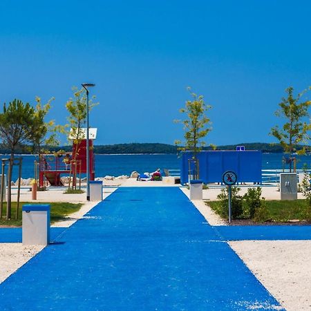 Apartments Tina Stinjan Пула Экстерьер фото